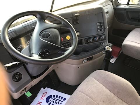 2016 Freightliner Cascadia-2