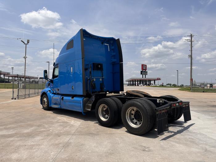 2020 Peterbilt 579-6
