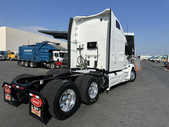 2020 Peterbilt 579-6