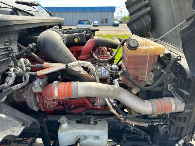 2018 International LT625-26