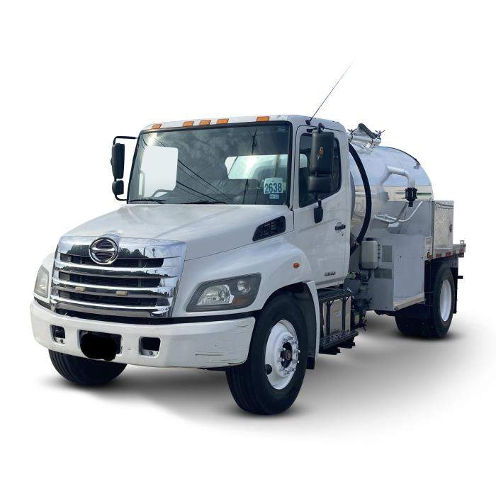 2018 Hino 268A-0