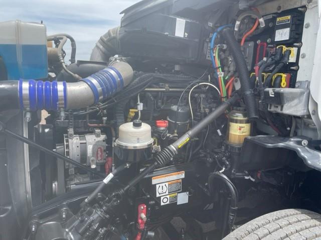 2019 Peterbilt 579-8
