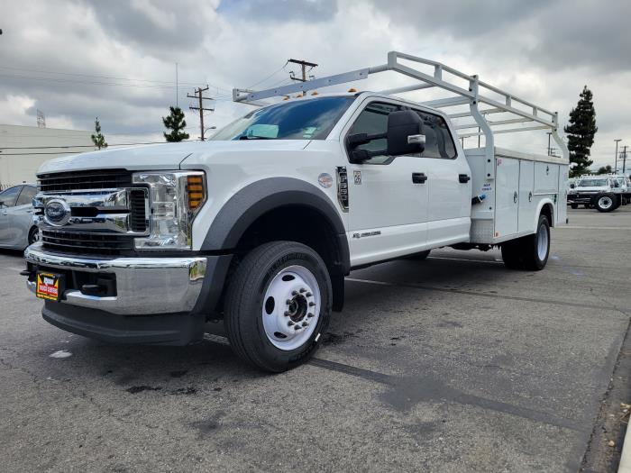 2019 Ford F-550-1
