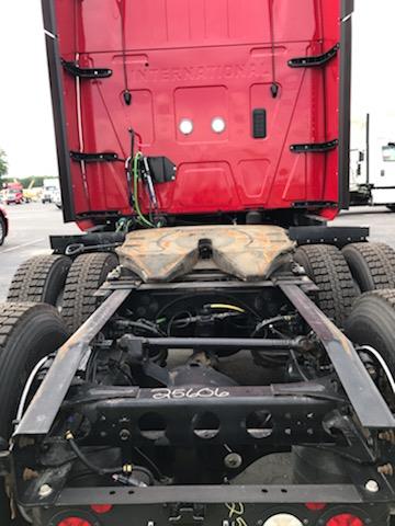 2022 International LT625-10