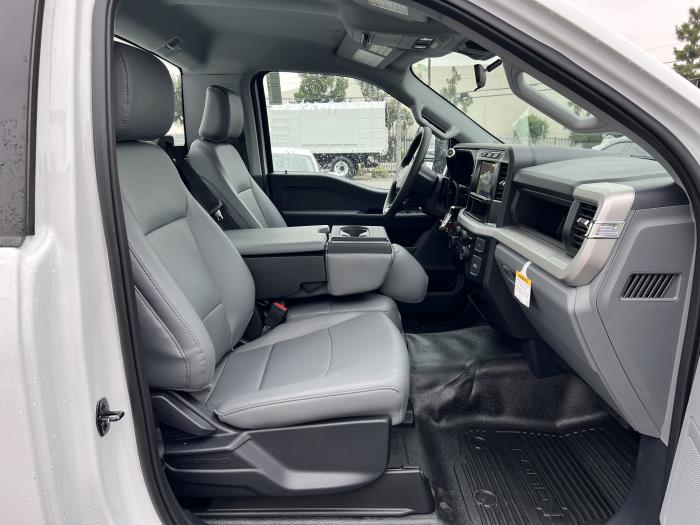2023 Ford F-250-23