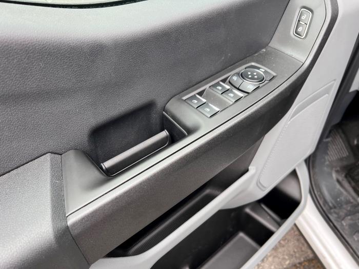 2023 Ford F-250-15