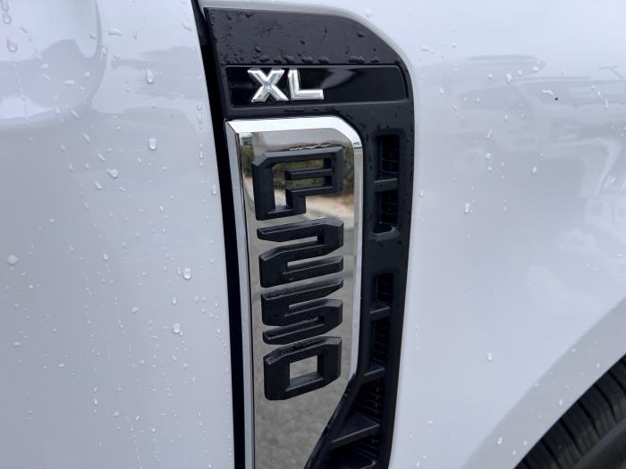 2023 Ford F-250-25