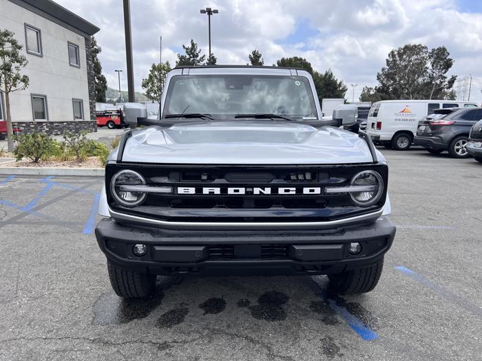 2023 Ford Bronco-2