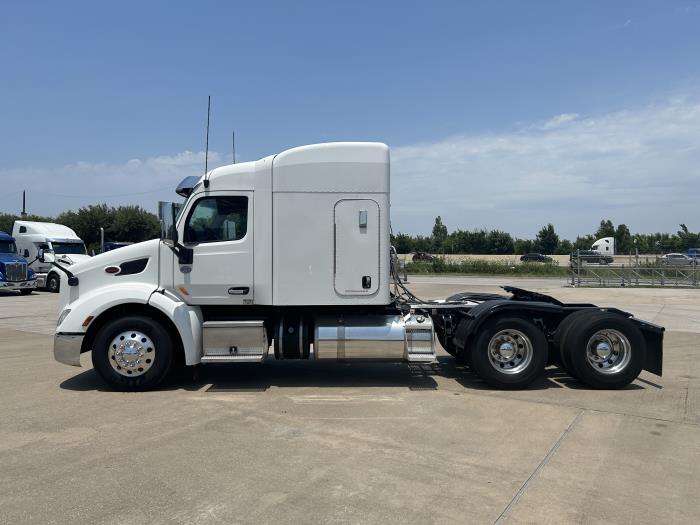 2018 Peterbilt 579-2