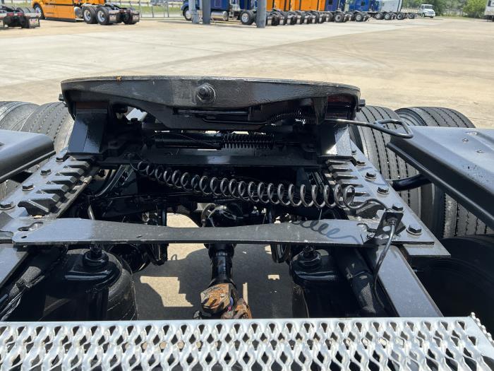 2018 Peterbilt 579-15
