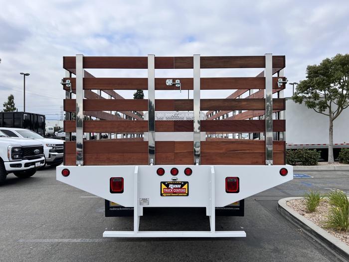 2024 Ford F-650-6