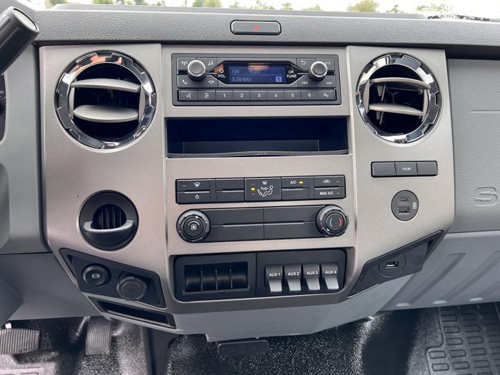 2024 Ford F-650-15