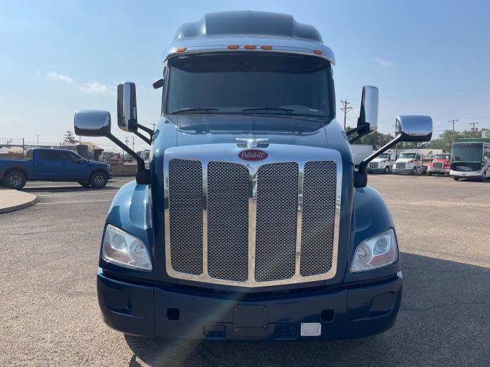 2019 Peterbilt 579-3