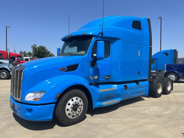 2020 Peterbilt 579-13