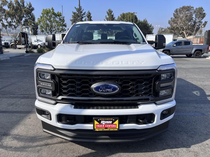 2023 Ford F-250-2