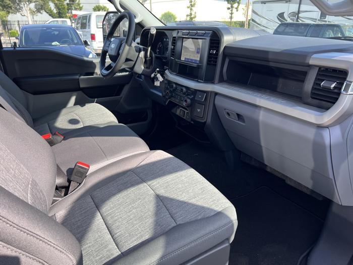 2023 Ford F-250-21