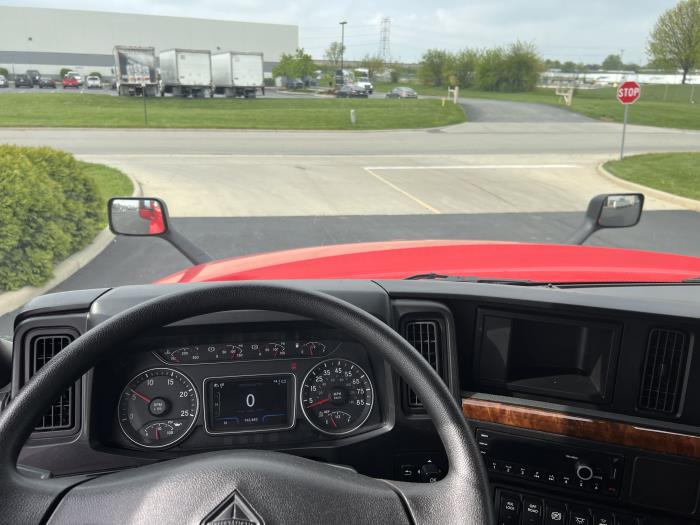 2022 International LT625-30