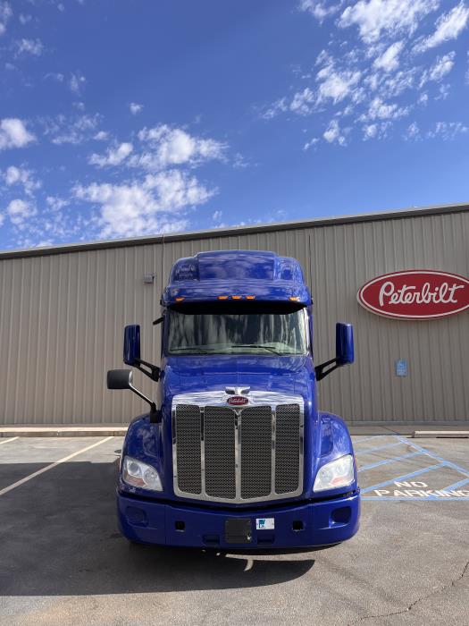 2020 Peterbilt 579-8