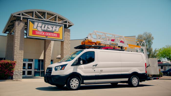 2023 Ford E-Transit-28