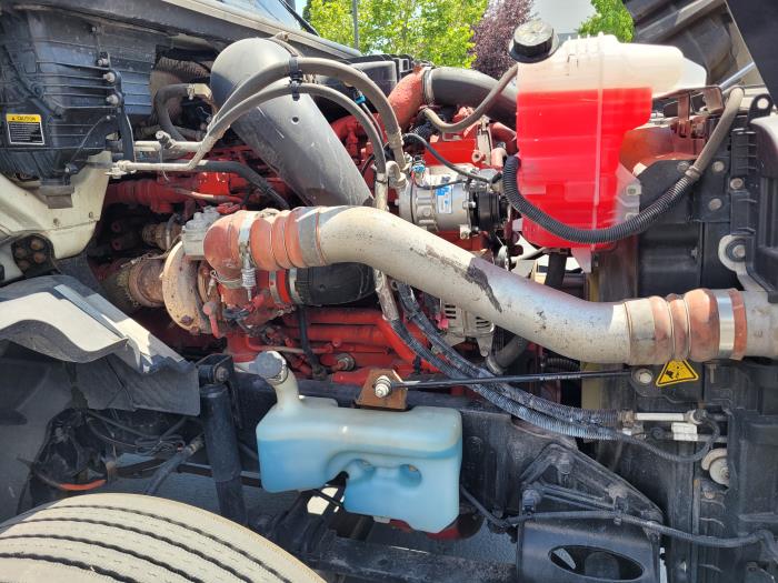 2019 International LT625-10