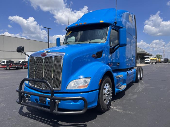 2020 Peterbilt 579-1