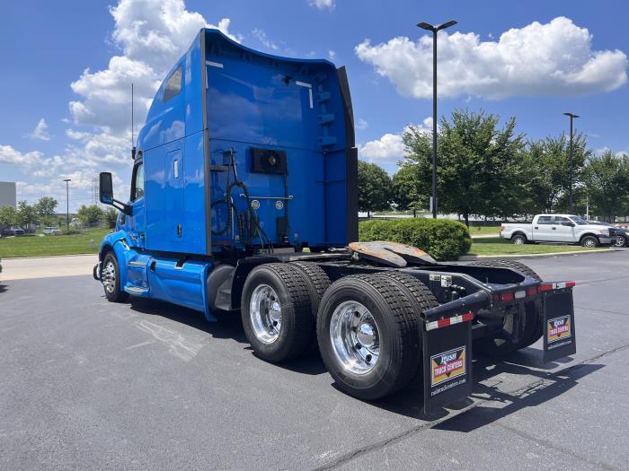 2020 Peterbilt 579-10
