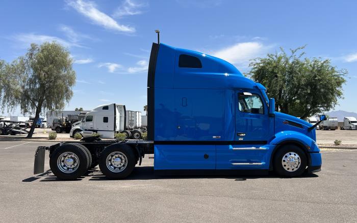 2024 Peterbilt 579-9
