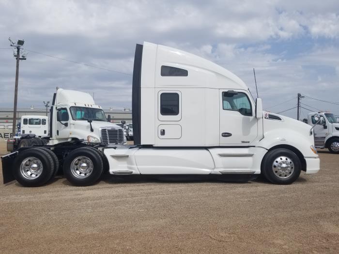 2019 Kenworth T680-4