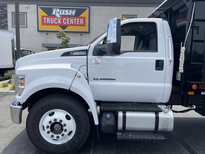 2024 Ford F-650-15