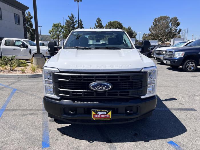 2023 Ford F-350-2
