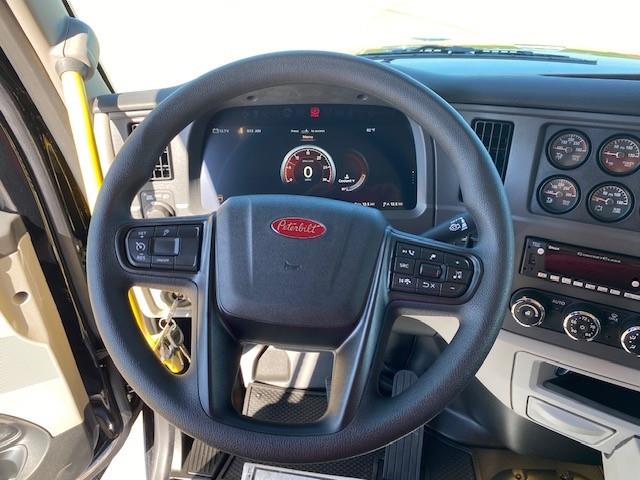 2024 Peterbilt 567-17
