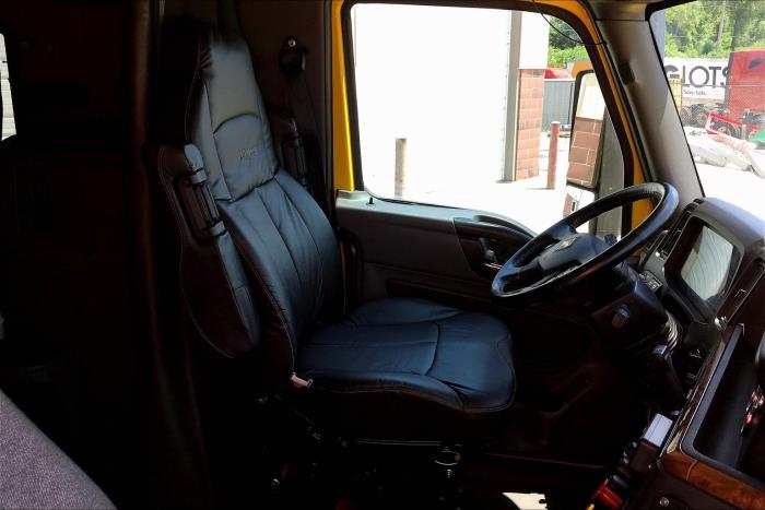2019 International LT625-7