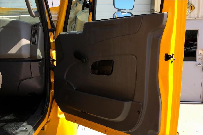 2019 International 4300-22