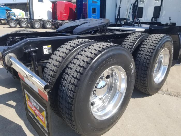 2020 Peterbilt 579-22