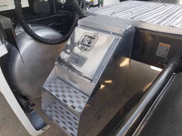 2020 Peterbilt 579-26