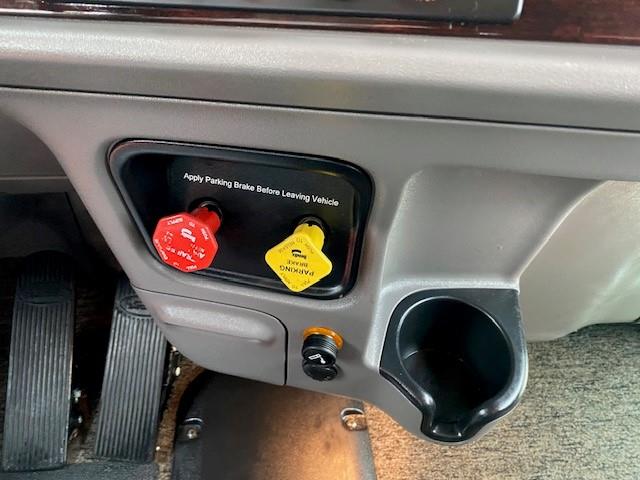 2021 Peterbilt 389-20
