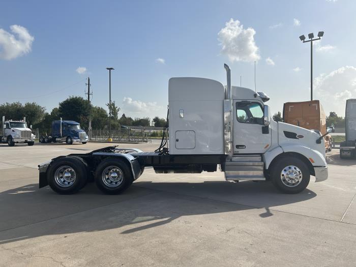 2018 Peterbilt 579-6