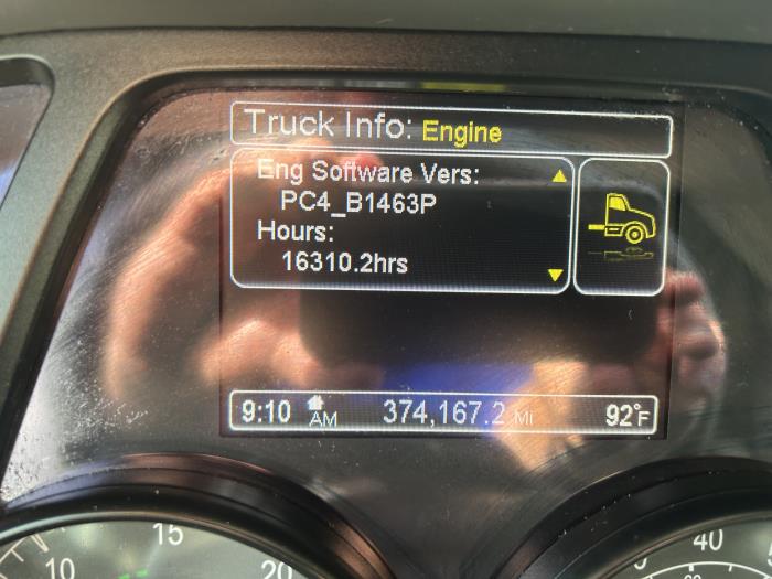 2018 Peterbilt 579-35
