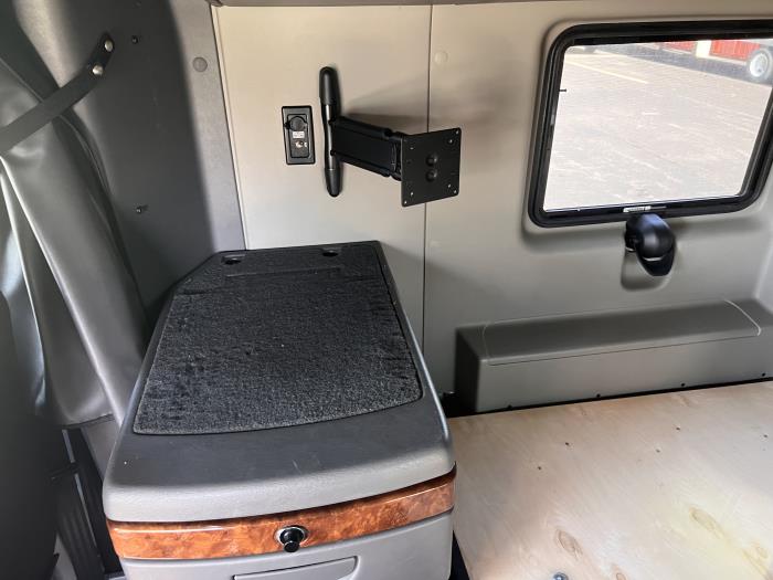 2020 International LT625-18