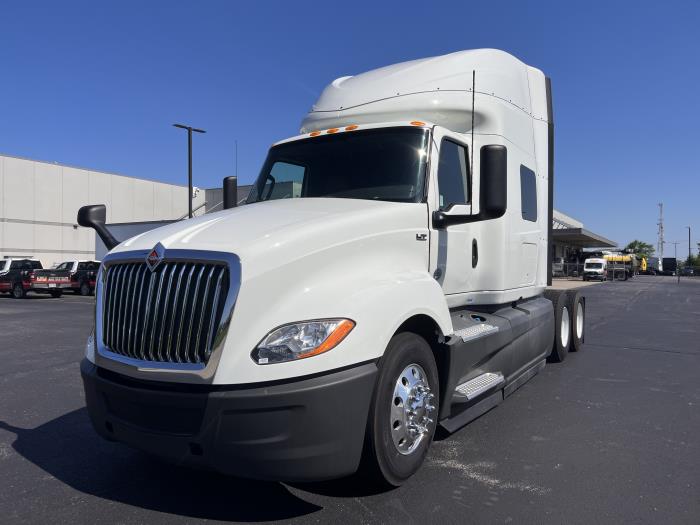 2020 International LT625-1