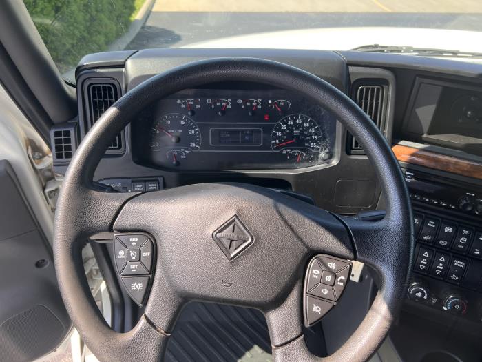2020 International LT625-14