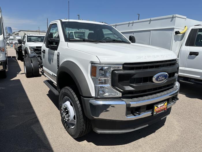 2022 Ford F-600-2
