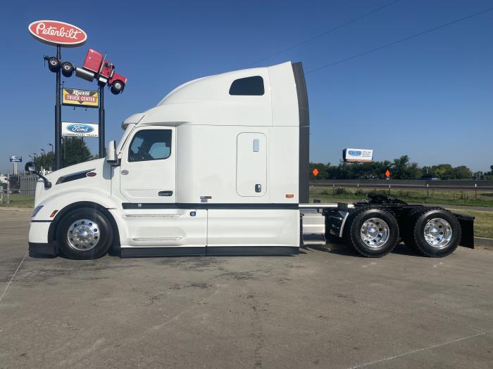 2024 Peterbilt 579-2