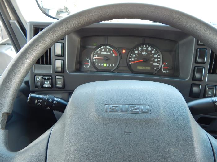 2018 Isuzu NPR-9