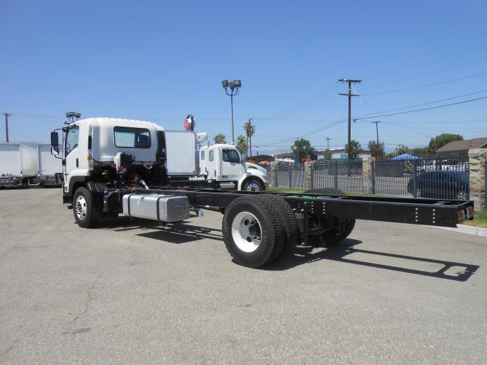 2023 Isuzu FTR-7