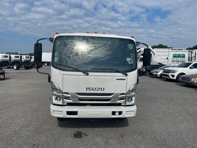 2024 Isuzu NRR-6
