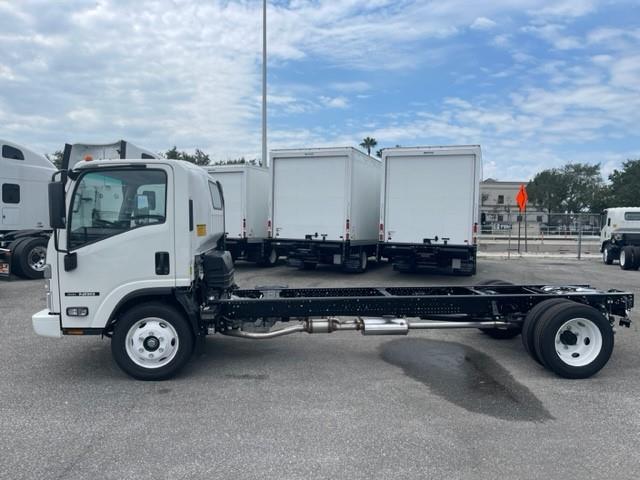 2024 Isuzu NRR-2