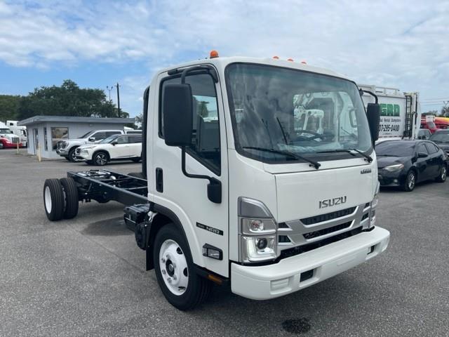 2024 Isuzu NRR-5