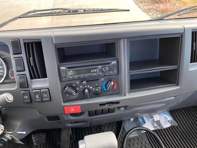 2024 Isuzu NRR-12