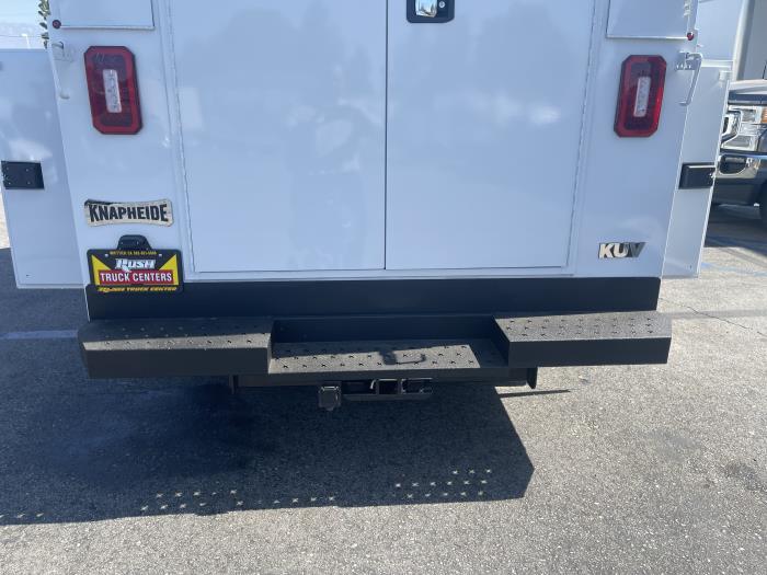 2024 Ford E-350-10